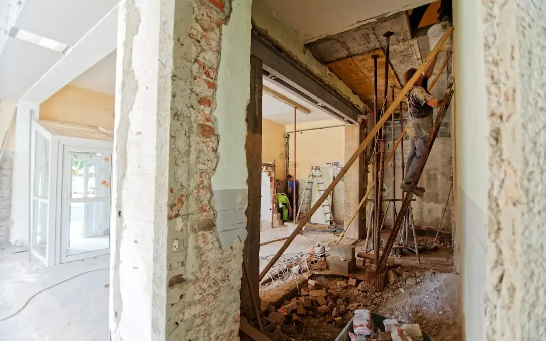 Pourquoi l&rsquo;humidité apparaît après une rénovation ?